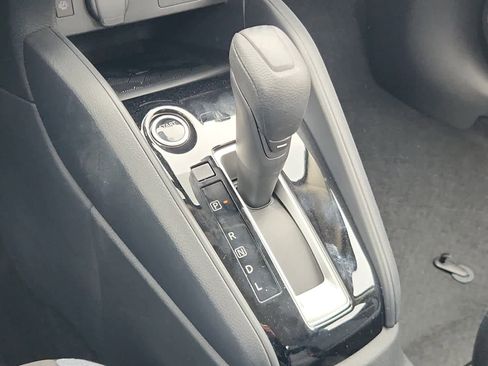 New 2025 Nissan Versa SV image 12