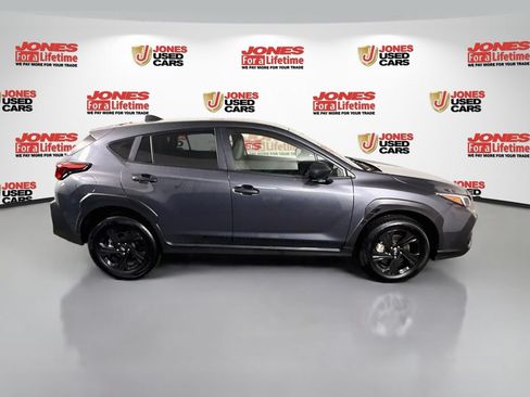 Used 2024 Subaru Crosstrek 2.0i AWD/4WD image 16