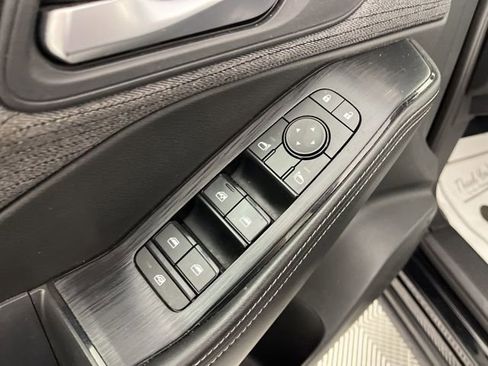 Used 2022 Nissan Rogue SV image 31