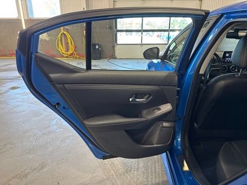 Certified 2020 Nissan Sentra SR w/ Premium Package FWD image 11