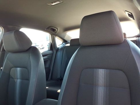 Used 2025 Honda Civic Sport image 22