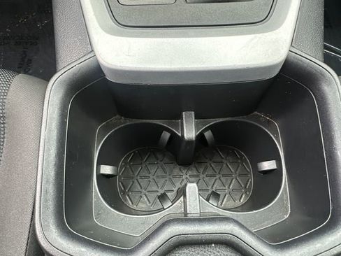 Certified 2025 Toyota RAV4 LE AWD/4WD image 30