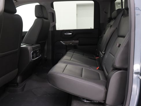 Used 2020 Chevrolet Silverado 2500 LTZ w/ LTZ Premium Package AWD/4WD image 9