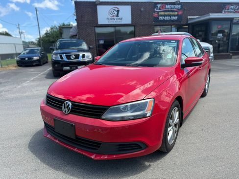 Used 2012 Volkswagen Jetta SE FWD image 9