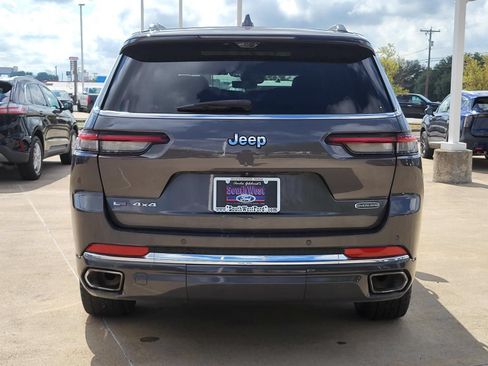 Used 2021 Jeep Grand Cherokee L Overland w/ Luxury Tech Group IV AWD/4WD image 6