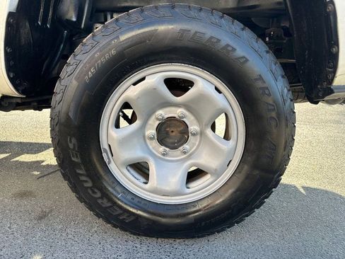 Used 2021 Toyota Tacoma SR image 10