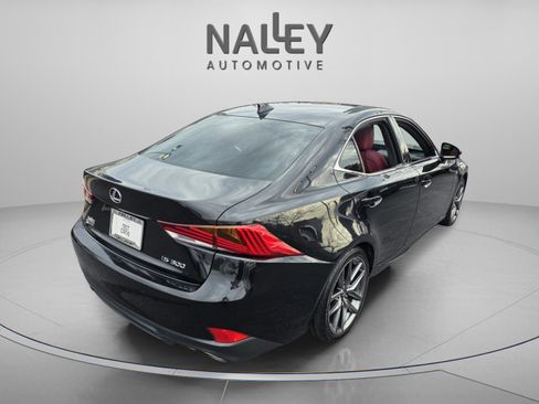 Used 2018 Lexus IS 300 F Sport w/ F Sport Package image 4