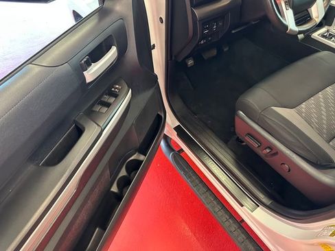 Certified 2021 Toyota Tundra SR5 w/ TRD Off-Road Package AWD/4WD image 9