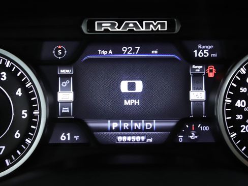 Used 2019 RAM 1500 Laramie image 11