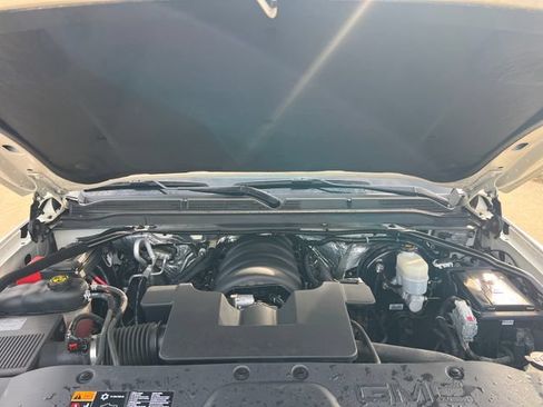 Used 2015 GMC Yukon Denali w/ Premium Package AWD/4WD image 19