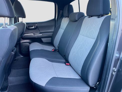 Used 2023 Toyota Tacoma TRD Sport image 22