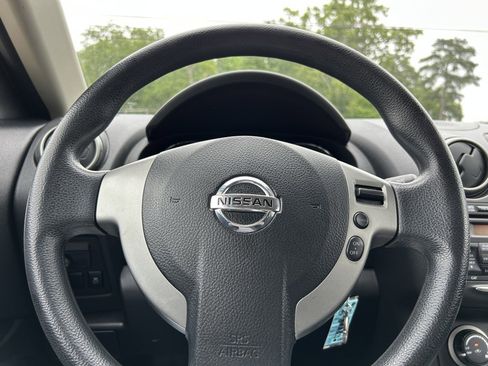 Used 2011 Nissan Rogue S FWD image 15