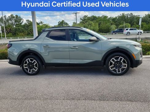 Certified 2025 Hyundai Santa Cruz Limited AWD/4WD image 3