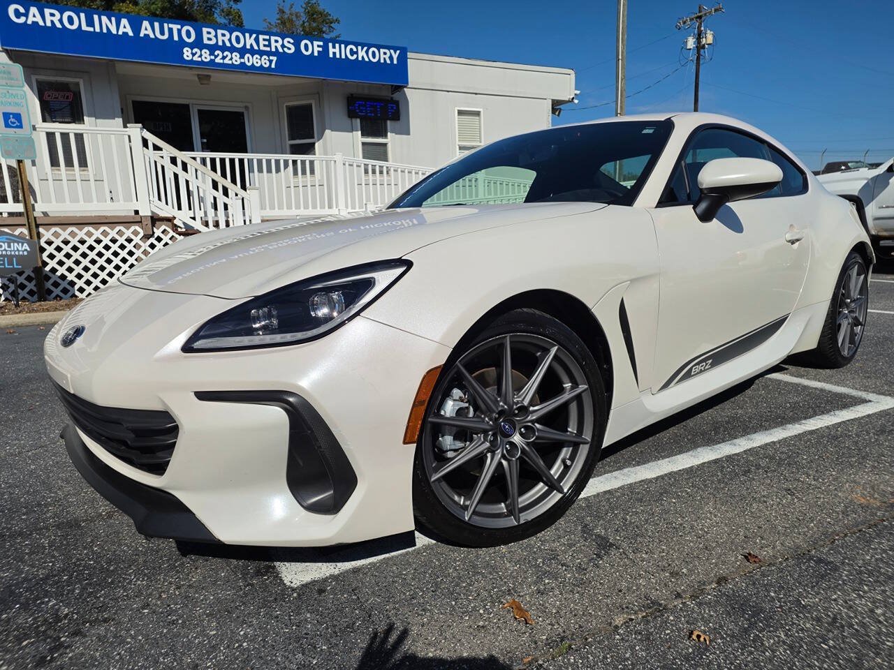 Used 2022 Subaru BRZ Limited w/ Popular Package #1 RWD image 2