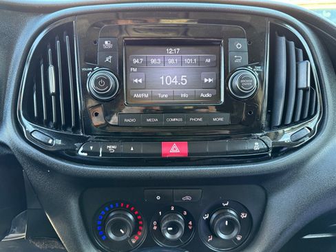 Used 2018 RAM ProMaster City Tradesman image 22