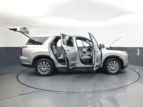 Used 2025 Hyundai Palisade SEL AWD/4WD image 47