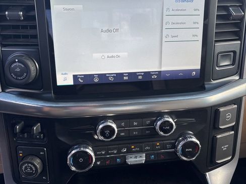 Used 2023 Ford F150 Lariat image 13