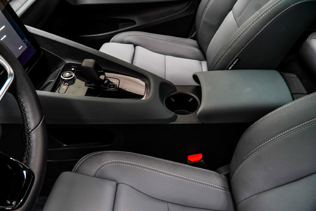 Used 2024 Polestar Polestar 2 AWD/4WD image 25
