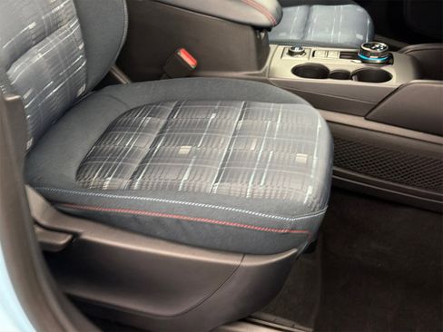 Used 2023 Ford Bronco Sport Heritage image 12