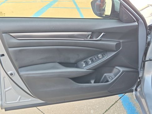 Certified 2019 Honda Accord Sport image 12