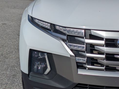 Certified 2022 Hyundai Santa Cruz SEL Premium image 10