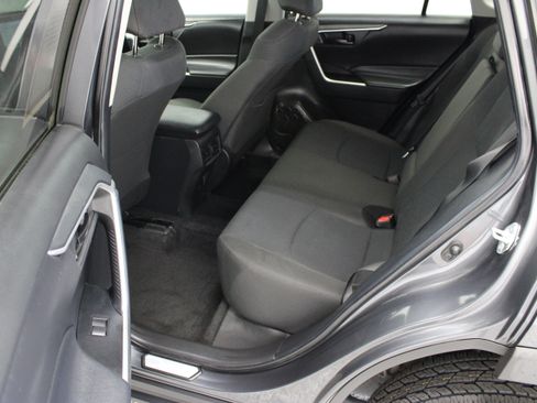 Used 2024 Toyota RAV4 LE FWD image 23