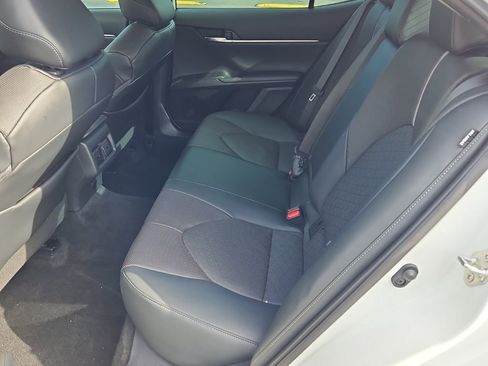 Used 2022 Toyota Camry XSE image 13