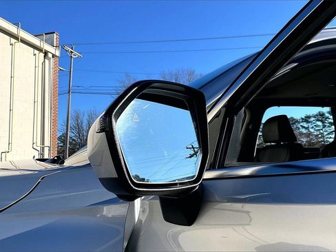 Used 2023 Hyundai Palisade SEL image 30