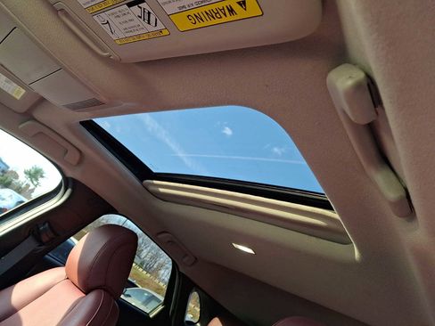 Used 2024 MAZDA CX-30 AWD 2.5 S w/ Preferred Package image 14