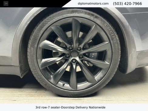 Used 2017 Tesla Model X 100D image 37