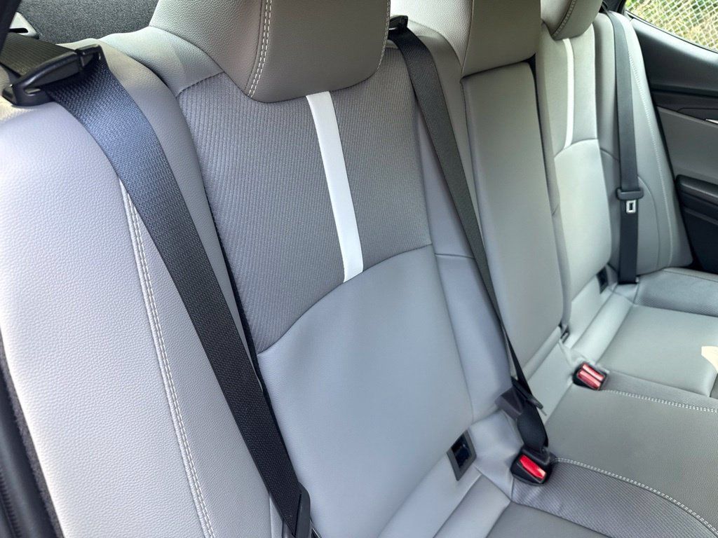 Used 2026 Toyota Camry SE FWD image 13