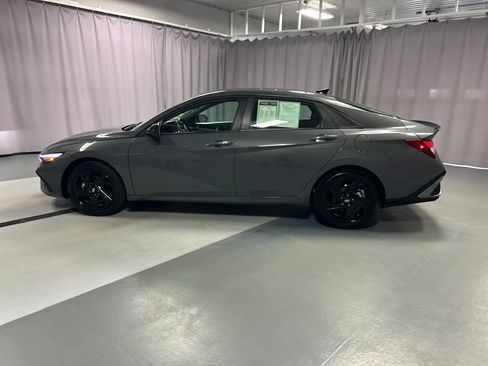 Used 2026 Hyundai Elantra Sport FWD image 4