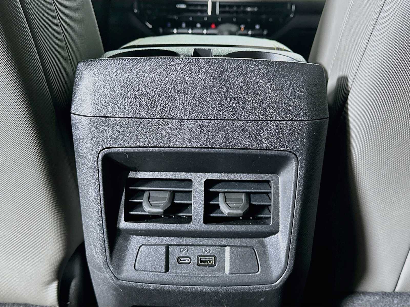 Used 2024 Chevrolet Colorado ZR2 AWD/4WD image 24