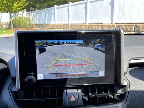 Used 2024 Toyota RAV4 LE AWD/4WD image 19