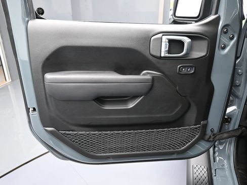 New 2026 Jeep Gladiator Sport image 12