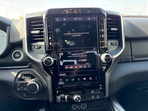 Used 2025 RAM 1500 Big Horn AWD/4WD image 18
