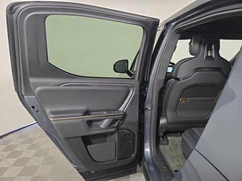 Used 2024 Rivian R1T Adventure AWD/4WD image 17