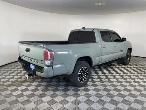 Used 2022 Toyota Tacoma TRD Sport AWD/4WD image 23