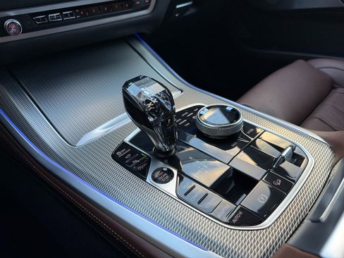 Used 2019 BMW X5 xDrive50i image 13