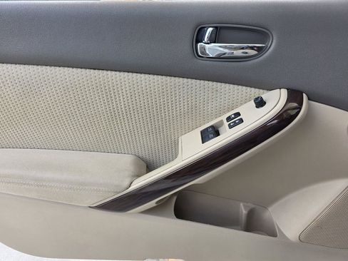 Used 2012 Nissan Altima 2.5 S w/ Convenience Pkg image 16