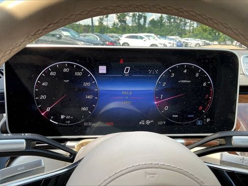 Used 2023 Mercedes-Benz S 500 4MATIC image 6