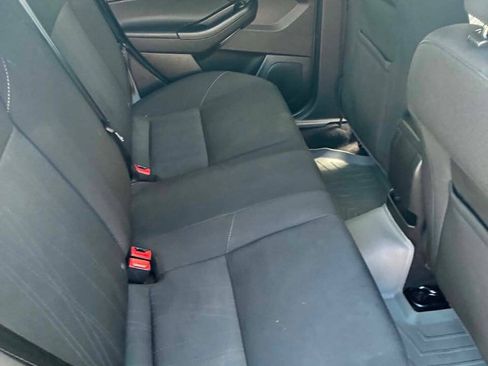 Used 2017 Ford Focus SE FWD image 12