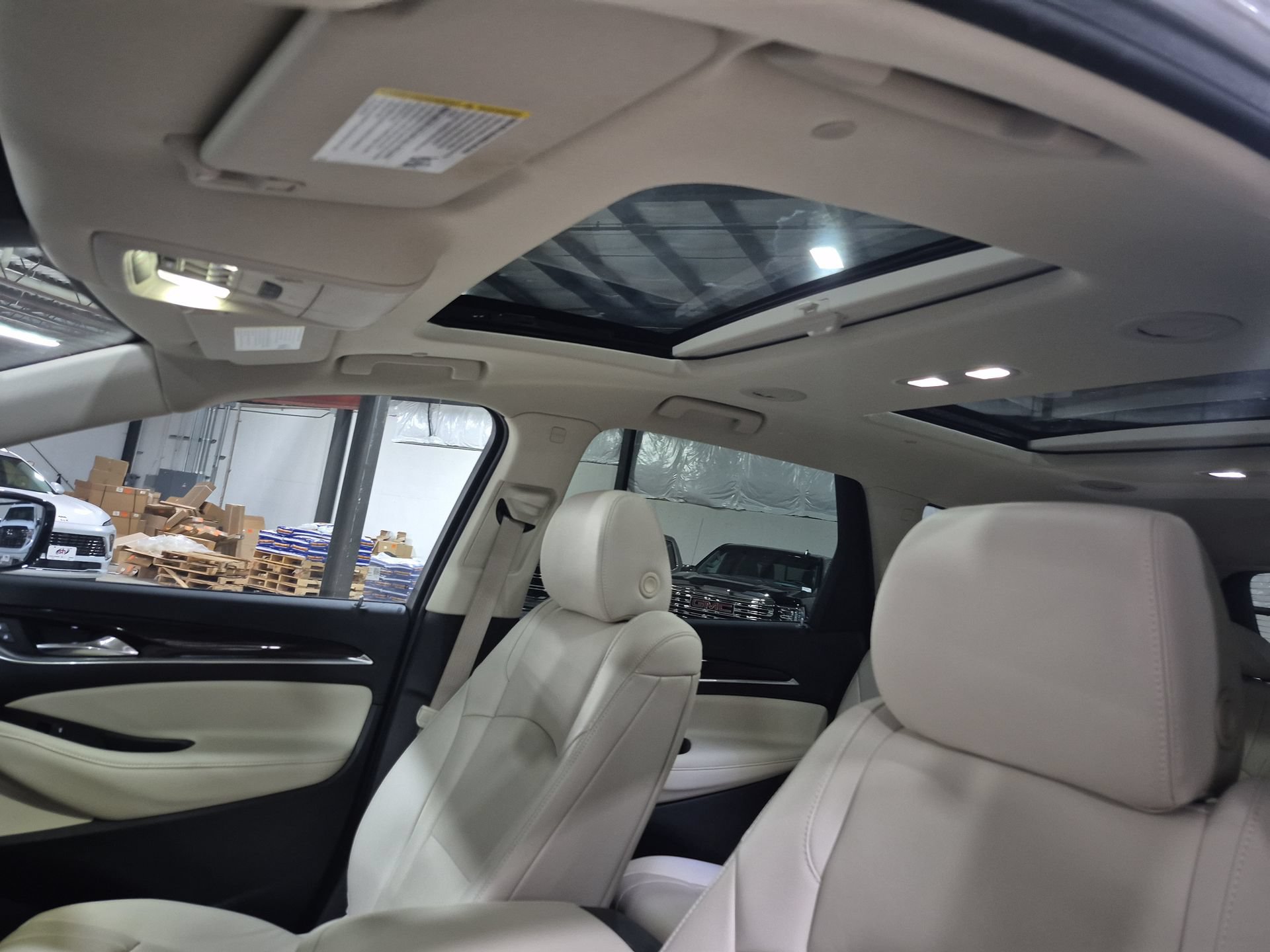 Used 2024 Buick Enclave Essence w/ Experience Buick Package AWD/4WD image 20