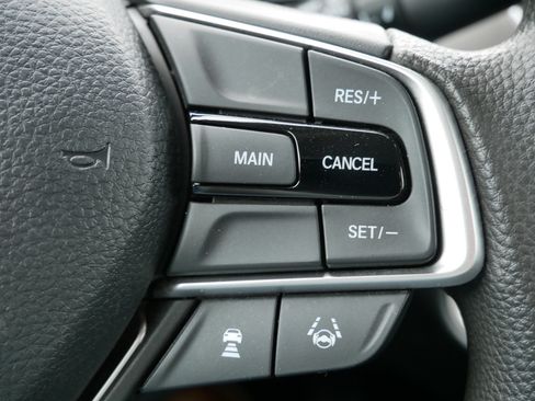 Used 2020 Honda Accord LX image 30