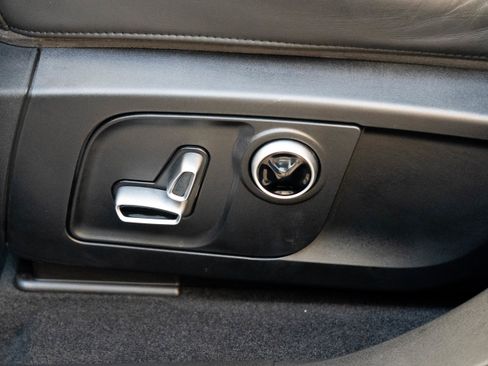 Used 2022 Maserati Levante F Tributo image 19