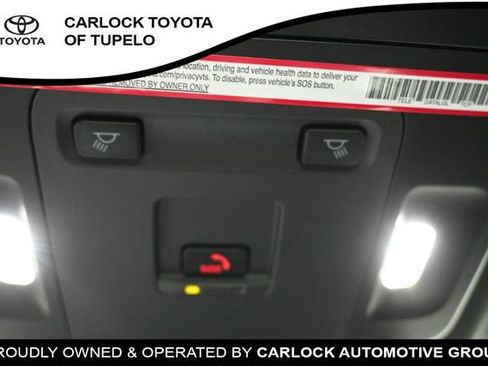 Used 2025 Toyota Camry SE w/ Convenience Package FWD image 24