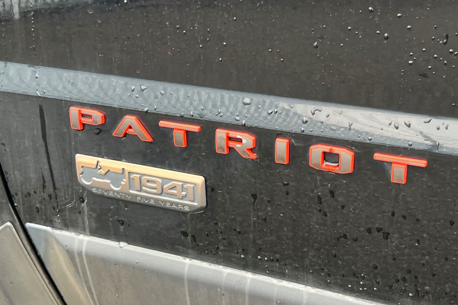 Used 2017 Jeep Patriot 75th Anniversary w/ Power Value Group AWD/4WD image 24