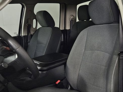 Used 2021 RAM 1500 Tradesman w/ Chrome Plus Package RWD image 21