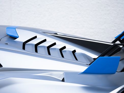 Used 2023 Lamborghini Huracan STO image 34