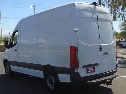 Used 2021 Mercedes-Benz Sprinter 2500 w/ Driver Convenience Package image 3